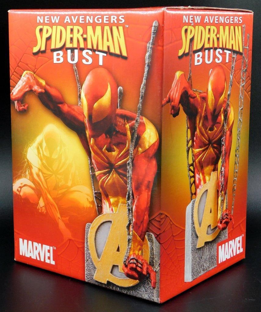 New Avengers Limited Edition Spider-Man Bust - 3