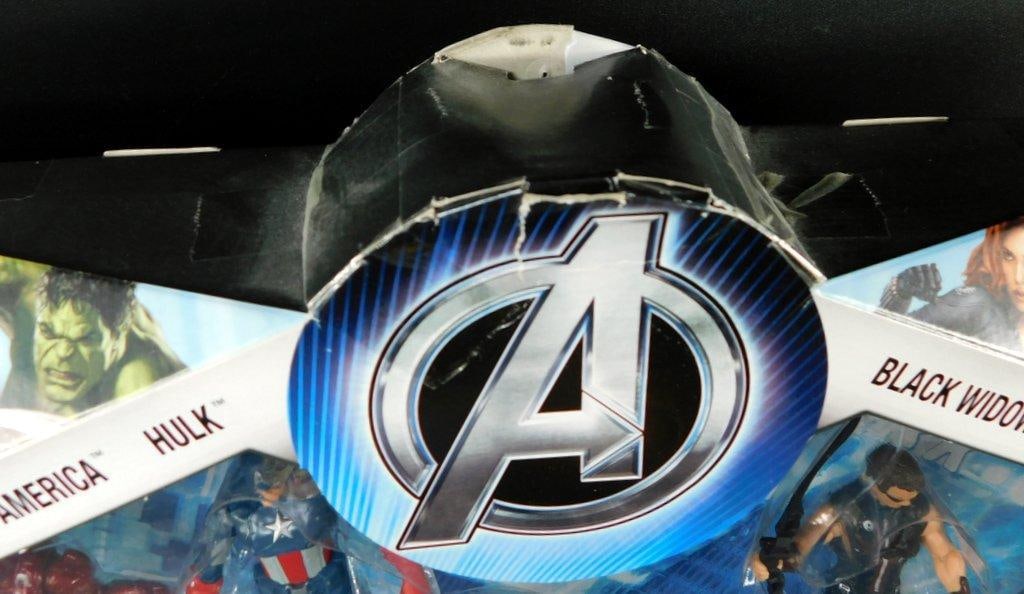 (Lot of 3) Marvel Avengers 5 pack Action Figures, Superhero Face Masks, Travel Mug- All NIB - 5