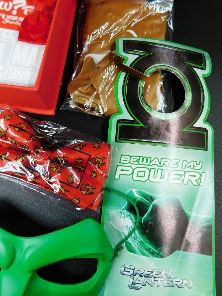 Marvel and Green Lantern Collectible Lot w/ Jewelry and Watch - 10