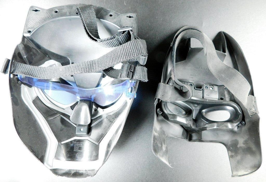 Black Panther light up mask, Batman mask and Power Moves Black Panther Claw- Pre-owned - 10