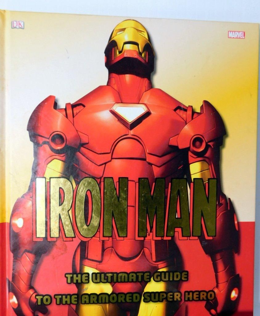 (Lot of 6) Hardcover Marvel Reference Guides and DC Graphic Novels - 3