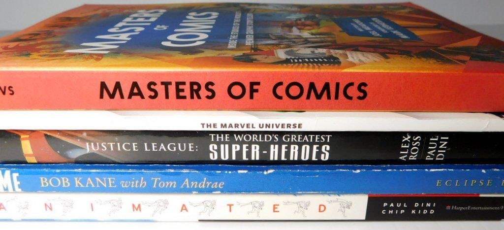 (Lot of 5) Books and Special Edition Magazines on the History of DC and Marvel Superheroes - 8