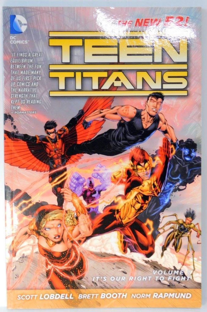 (Lot of 11) Mix of DC Comics Graphic Novels and Trade Paperbacks - 5