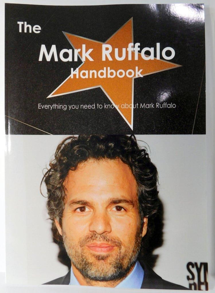 (Lot of 7) Biographical Hanbooks of Marvel Actors From the Marvel Cinematic Universe - 2