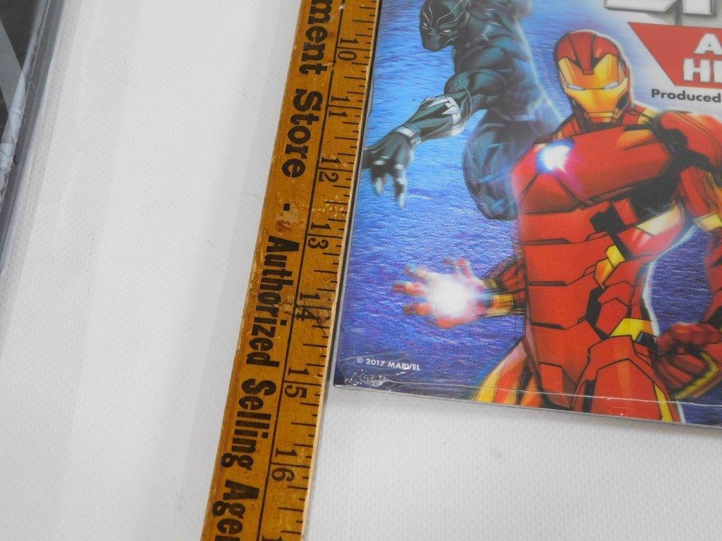 Marvel Expanding Universe wall chart, Marvel Universe LIVE! Tour Program, Batman Creator Book - 8