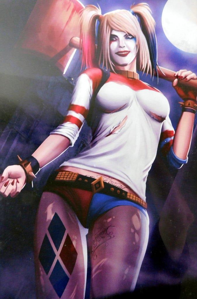 (Lot of 5) Comic Book Wall Art - 4