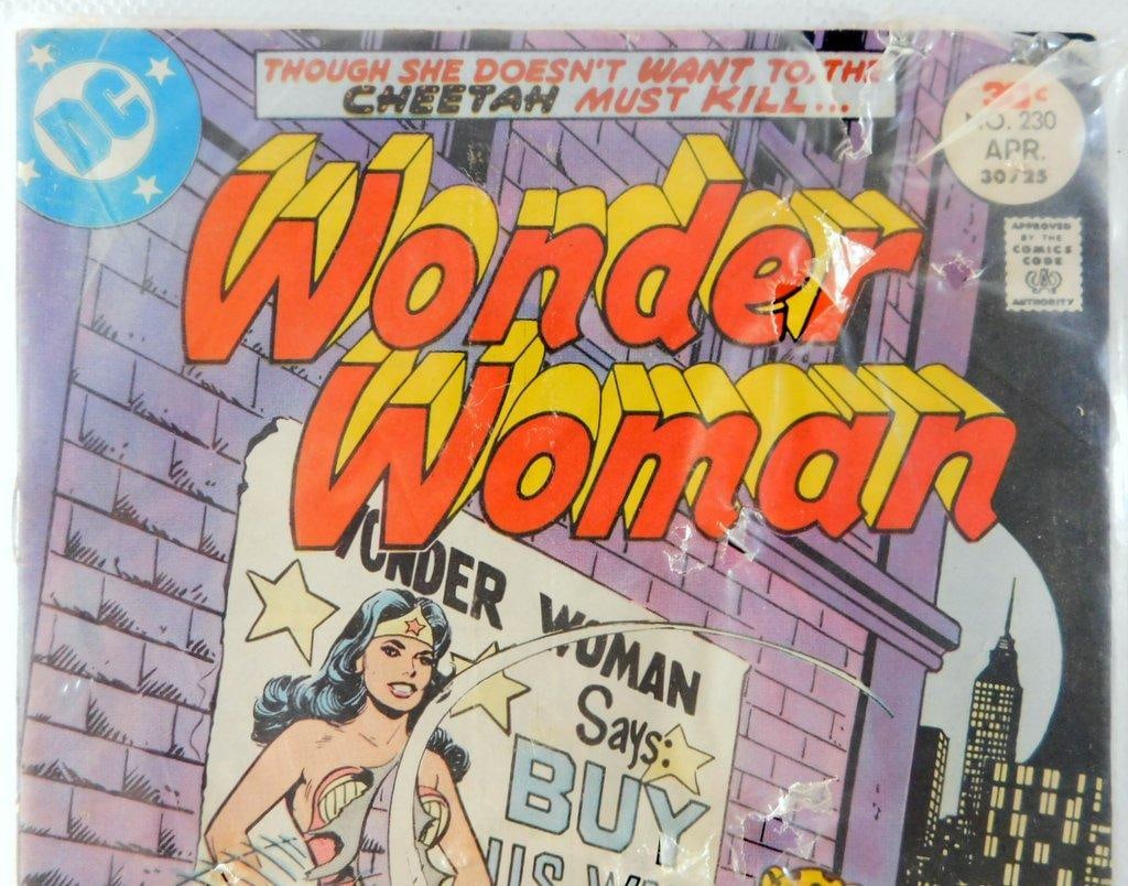Wonder Woman #230, DC Comics, April 1977, Featuring 'The Claws of the Cheetah' - 2