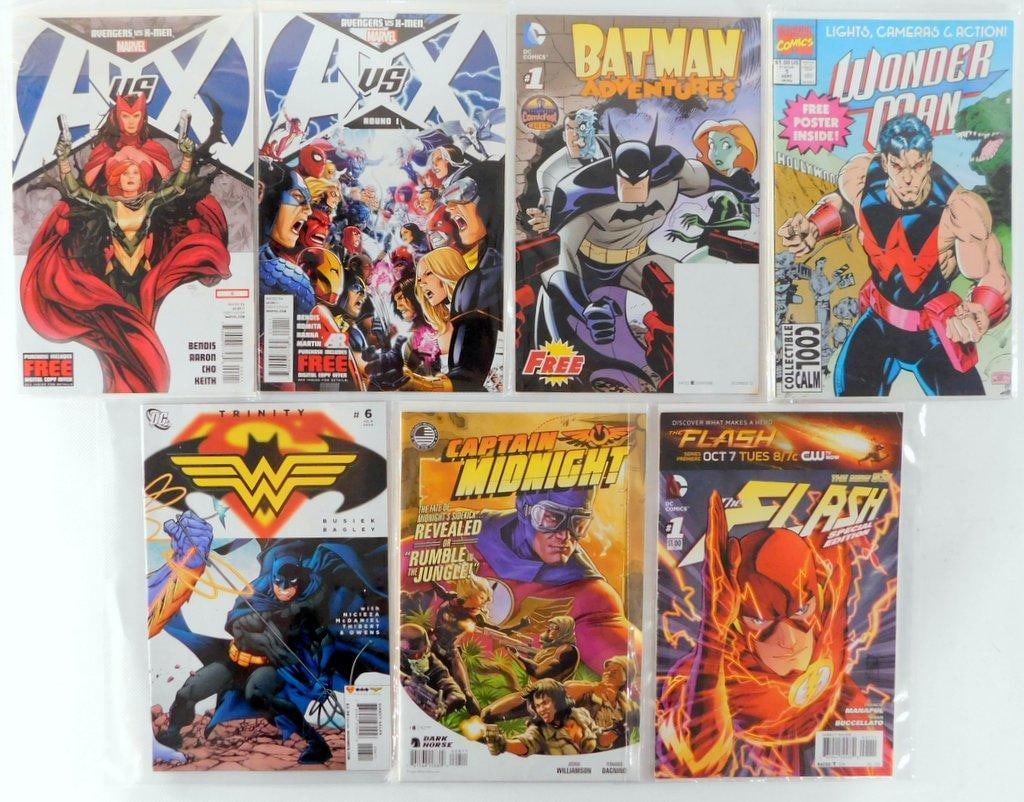 (Lot of 7) Comic Books Featuring Avengers, Batman, and The Flash (1991-2014) (1 of 5)
