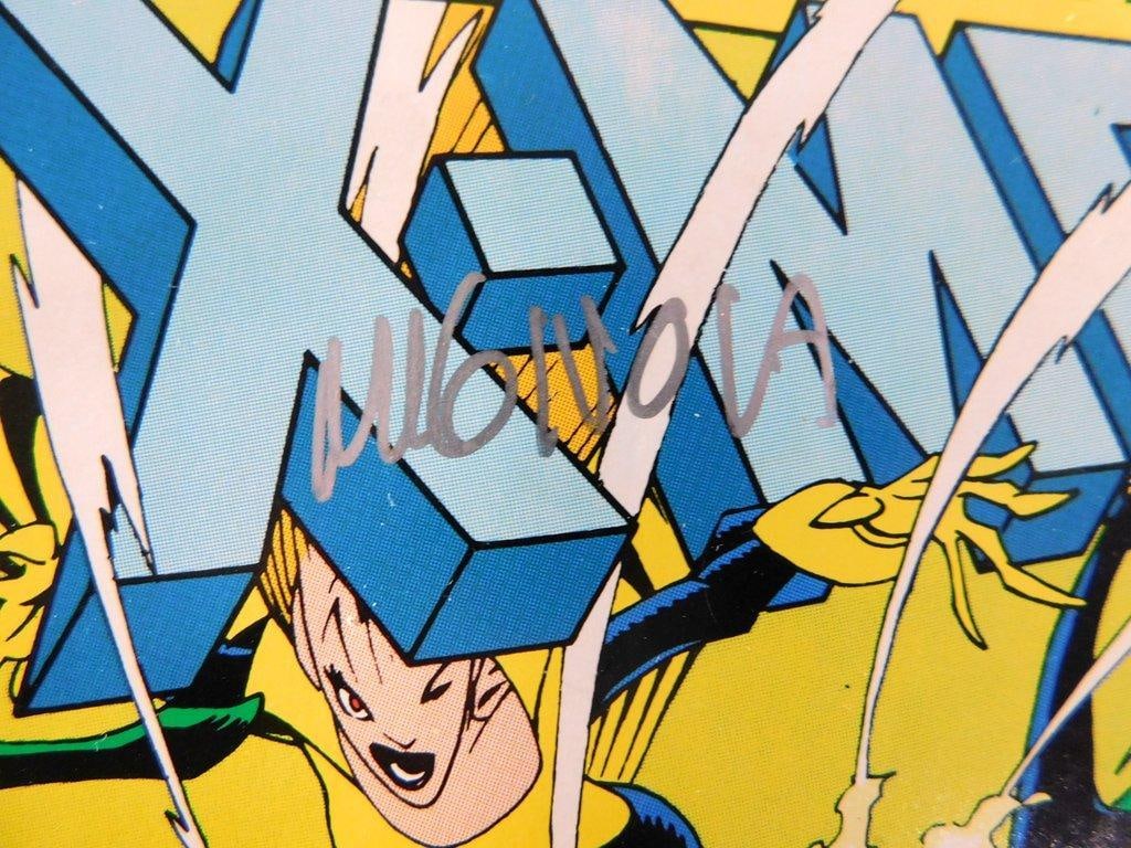 (Lot of 4) Classic Comic Books with Artist Signatures - 9
