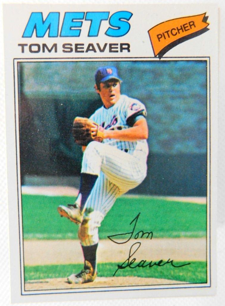 100 - Topps Baseball Cards Including Tom Seaver, All 1977 in Near Excellent Condition: 100 Topps baseball cards from the 1977 series Unsearched by us Cards are noted to be in near excellent condition, with no visible signs of wear An excellent representation of baseball