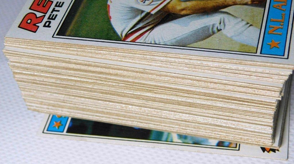 100 - Topps Baseball Cards Including Pete Rose, All 1977 in Near Excellent Condition - 3