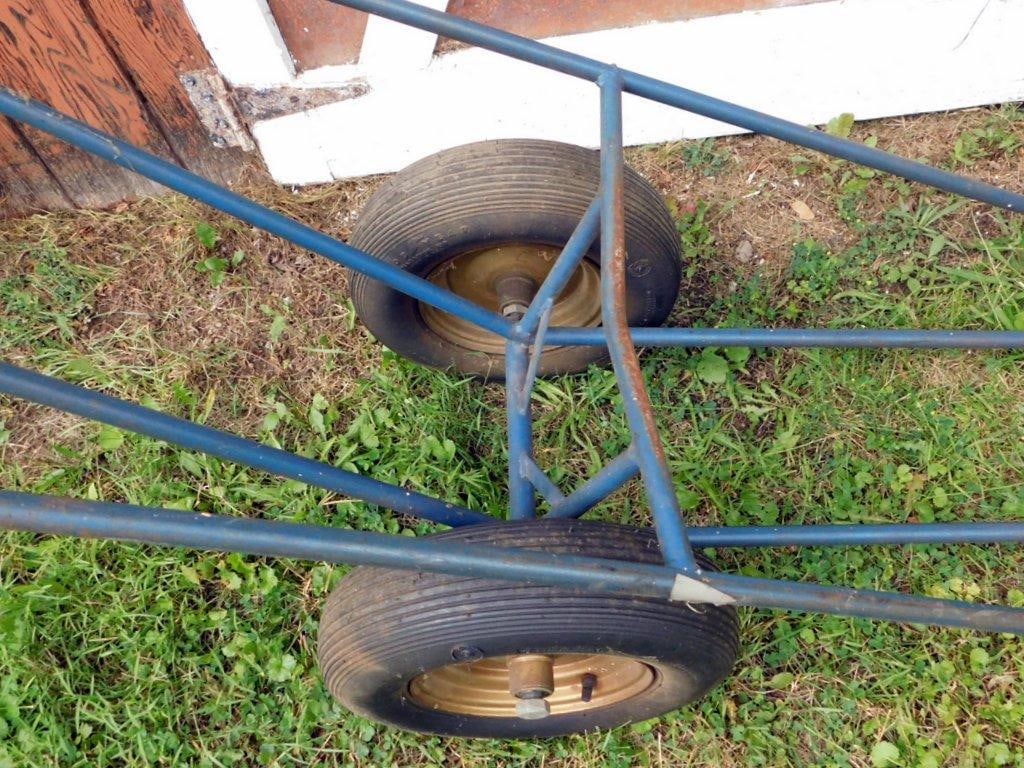Metal Carpet Cart and Jackson Manufacturing Co. M-4 1/2 Wheelbarrow - 3