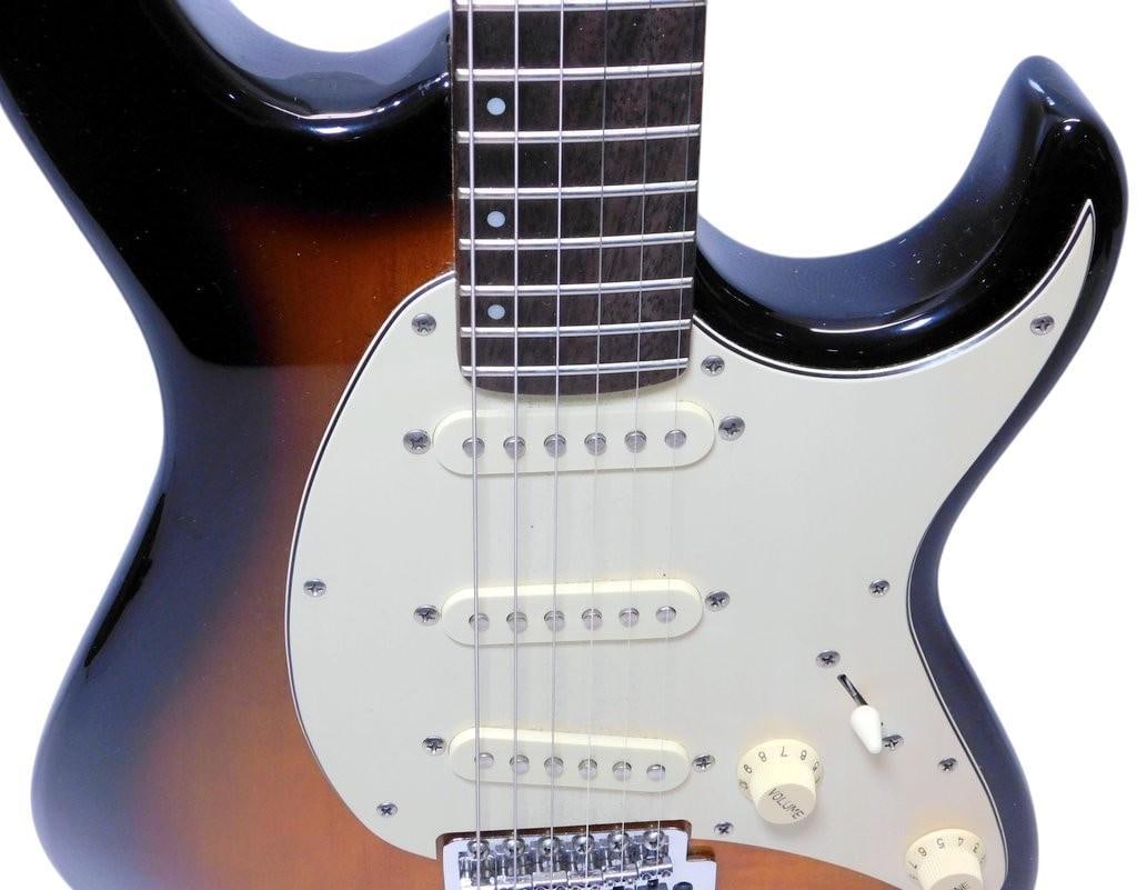 Cort G200 Electric Guitar w/ Accessories and Case - 7