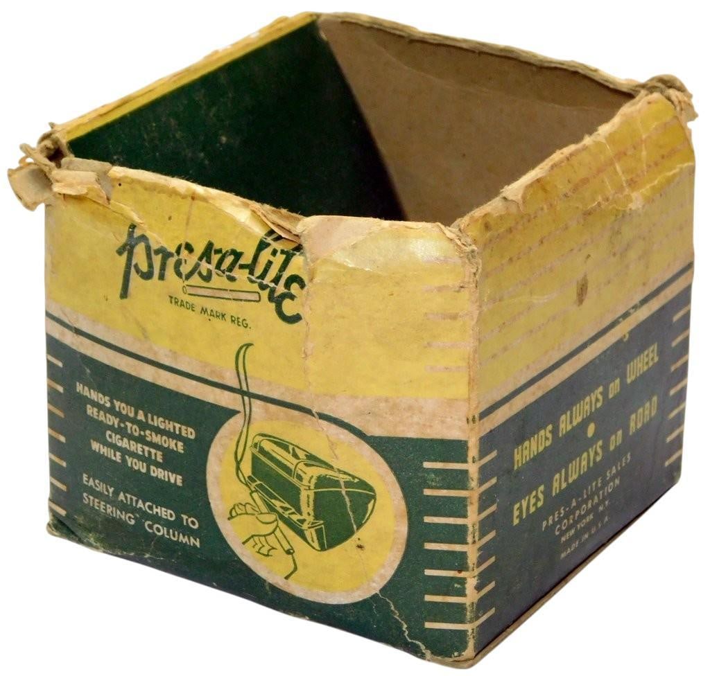 Pres-A-Lite Automatic Cigarette Lighter w/ Original Box - 13