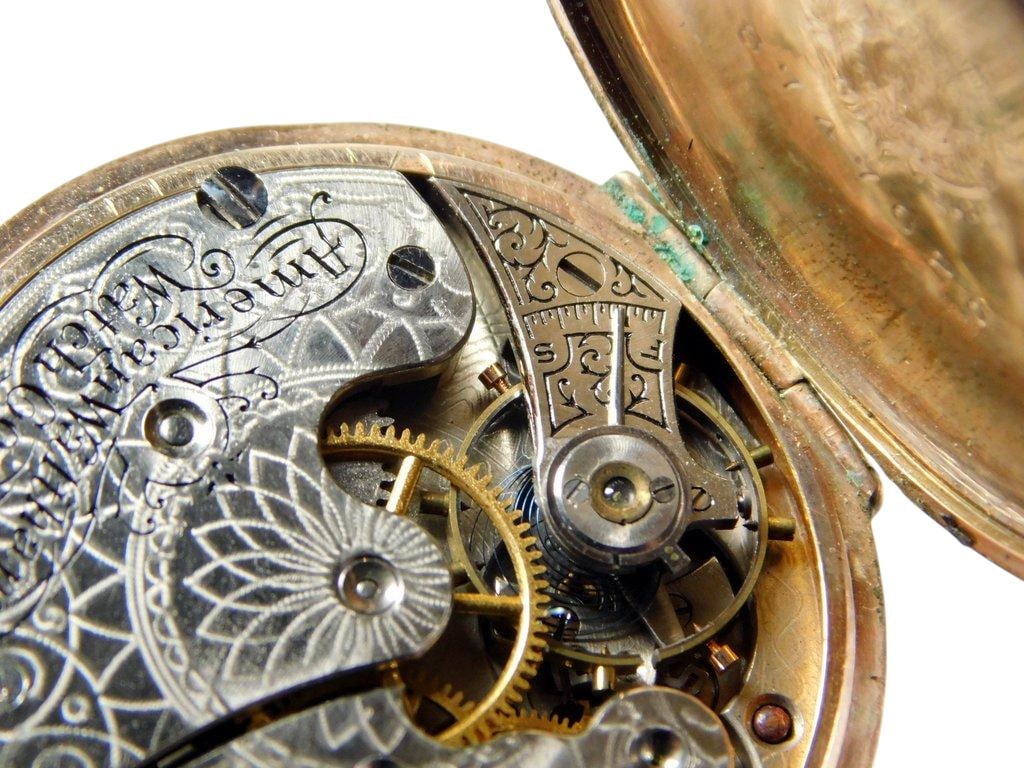 Antique Waltham 21-Jewel PocketWatch w/Fleur-de-Lis Lapel Pin - 10