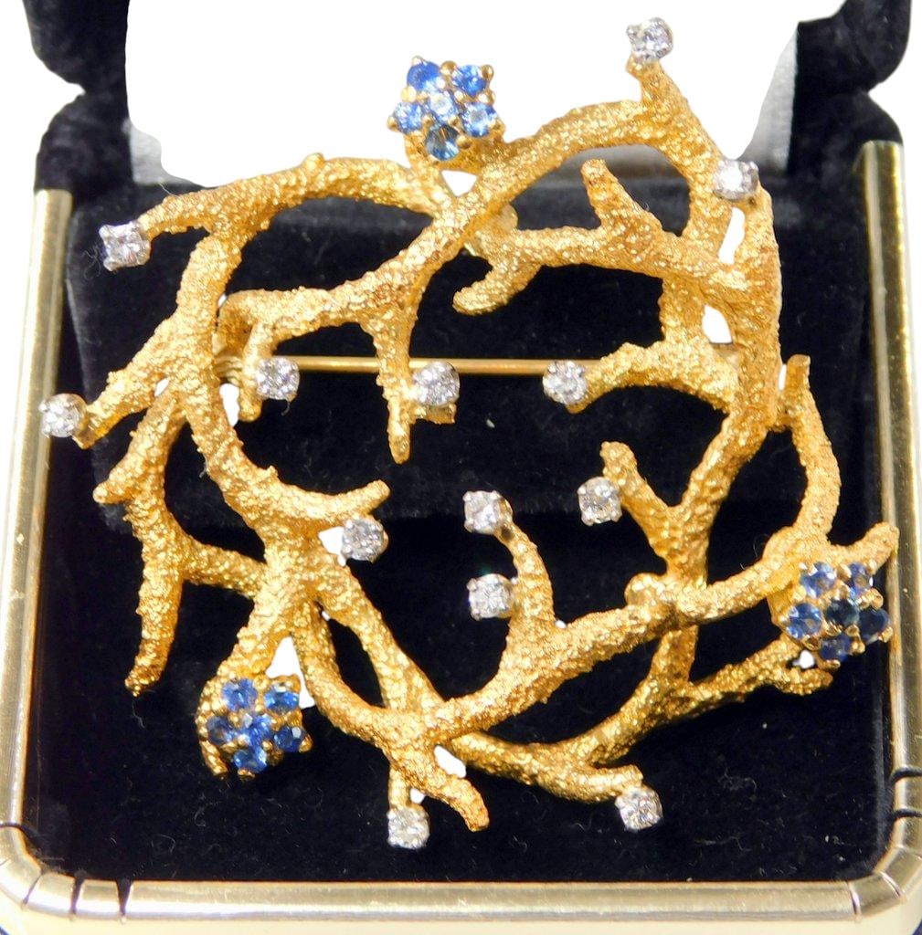 La Triomphe 18K Gold Brooch w/ Sapphires and Diamonds - 13