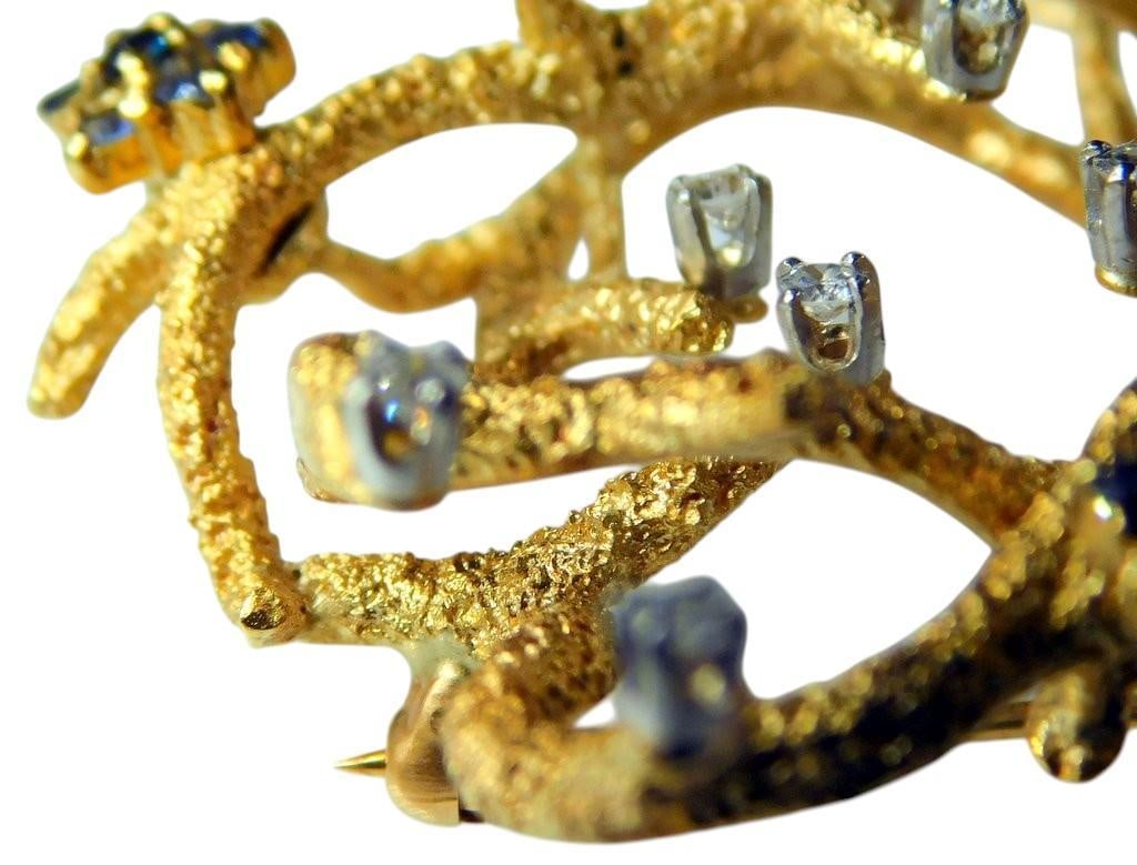 La Triomphe 18K Gold Brooch w/ Sapphires and Diamonds - 5