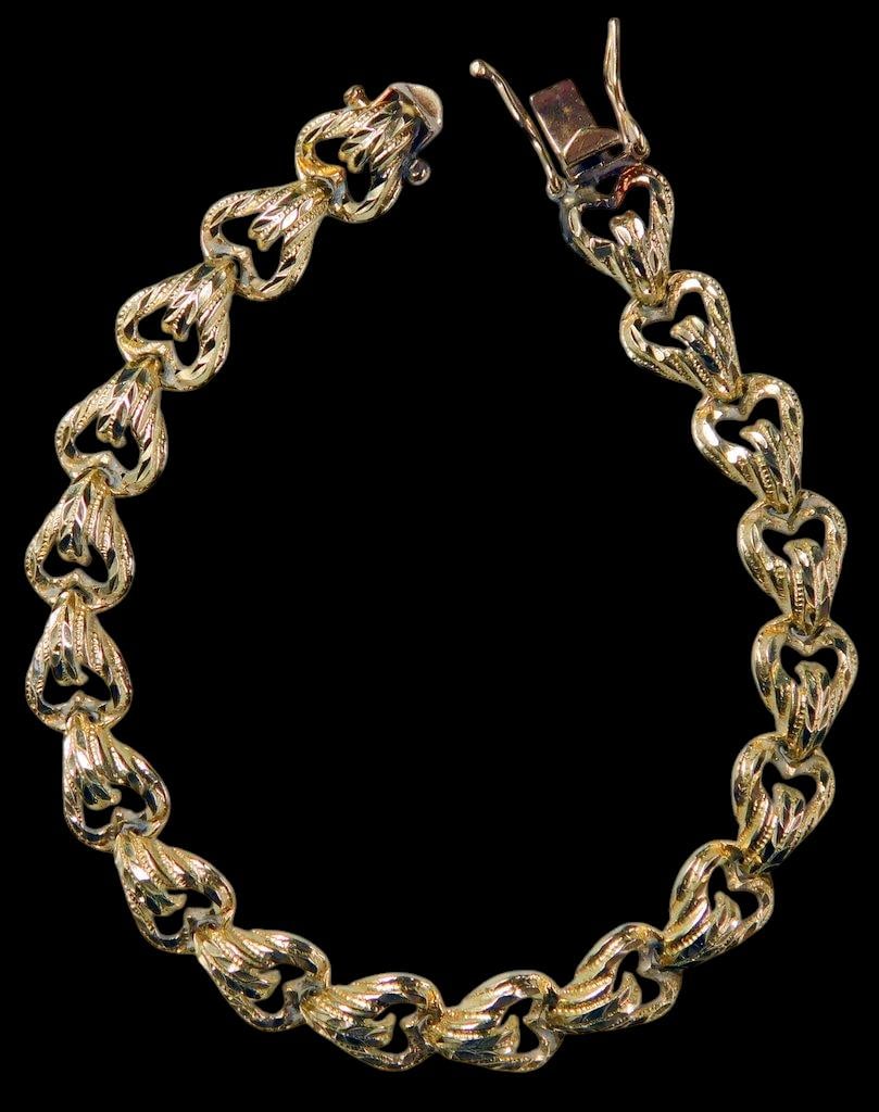 14K Arts Elegance Gold Bracelet - 9