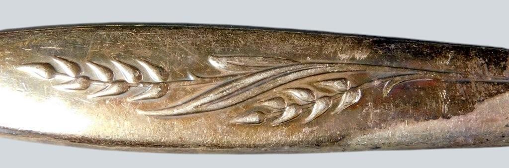 Community Silverware Set w/ Wheat Pattern Design - 6