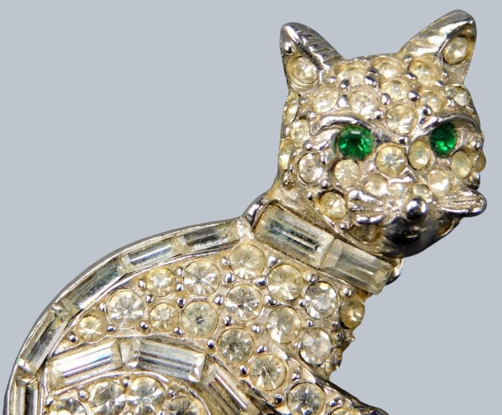 Art and Pell Designer Brooches Featuring Snake and Cat Designs - 10