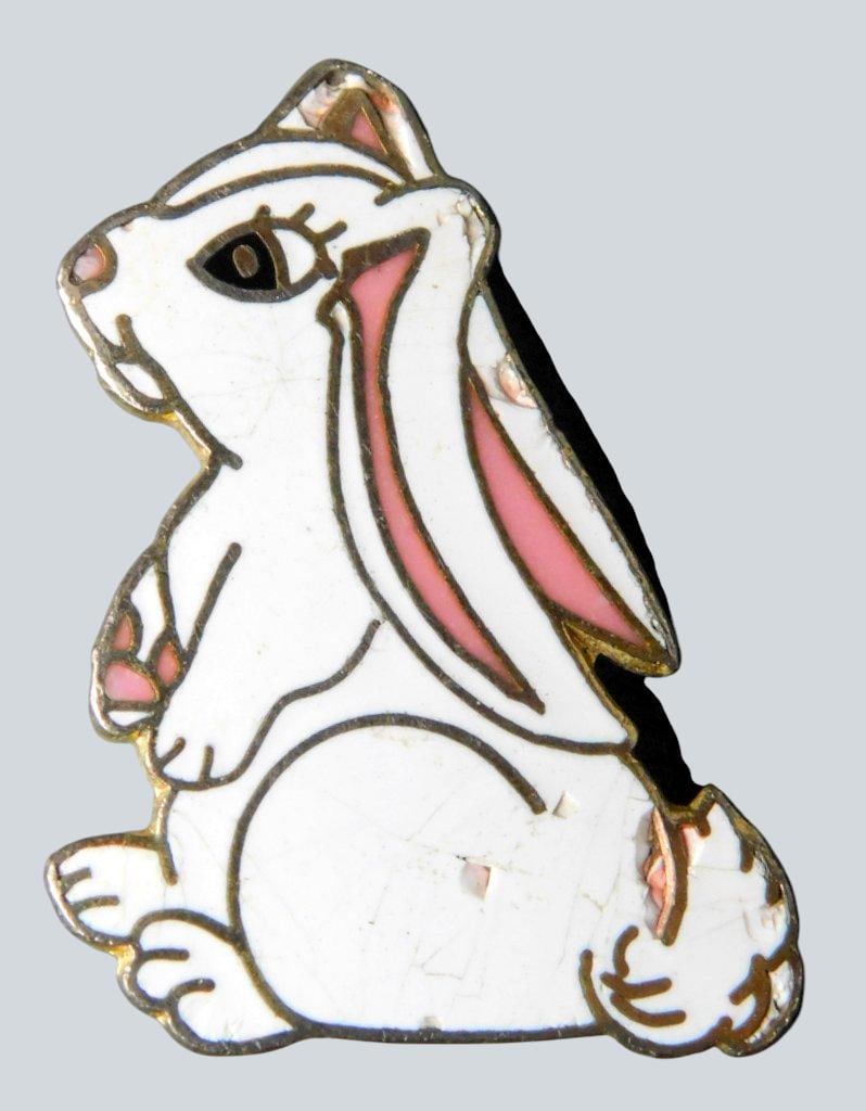 Vintage and Contemporary Pins and Brooches Featuring Various Designs - 4