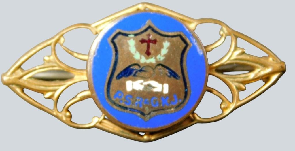 Vintage and Contemporary Pins and Brooches Featuring Various Designs - 9