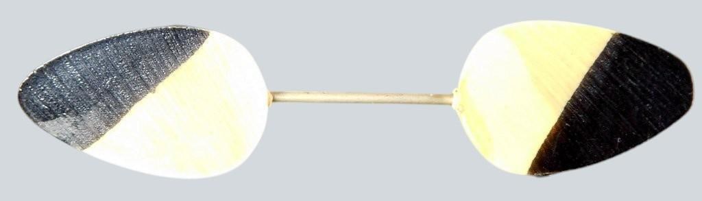 Grouping of Plastic Accessories w/ Scissors and Bangles - 10