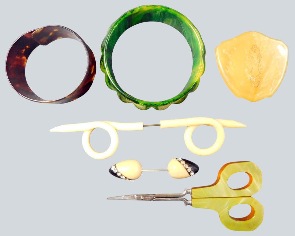 Grouping of Plastic Accessories w/ Scissors and Bangles (1 of 12)