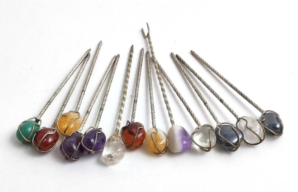 Edelstein Spießer: 12. Stück Spieße Piekser + Beigabe mit versch. Edelsteinen besetzt, Länge jeweils ca. 9cm + 1x ca. 11cm Interne Nummer A0171500015