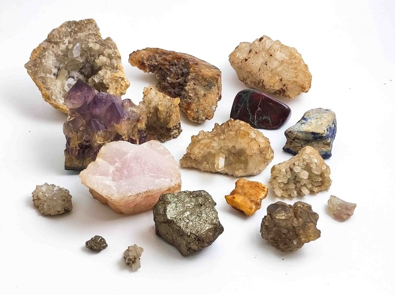 Konvolut Mineralien: Konvolut Mineralien bunt gemischt Interne Nummer A0171100030