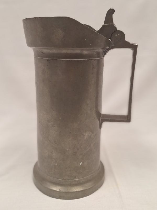 Historische XL Zinnkanne 19. Jh (1 of 3)