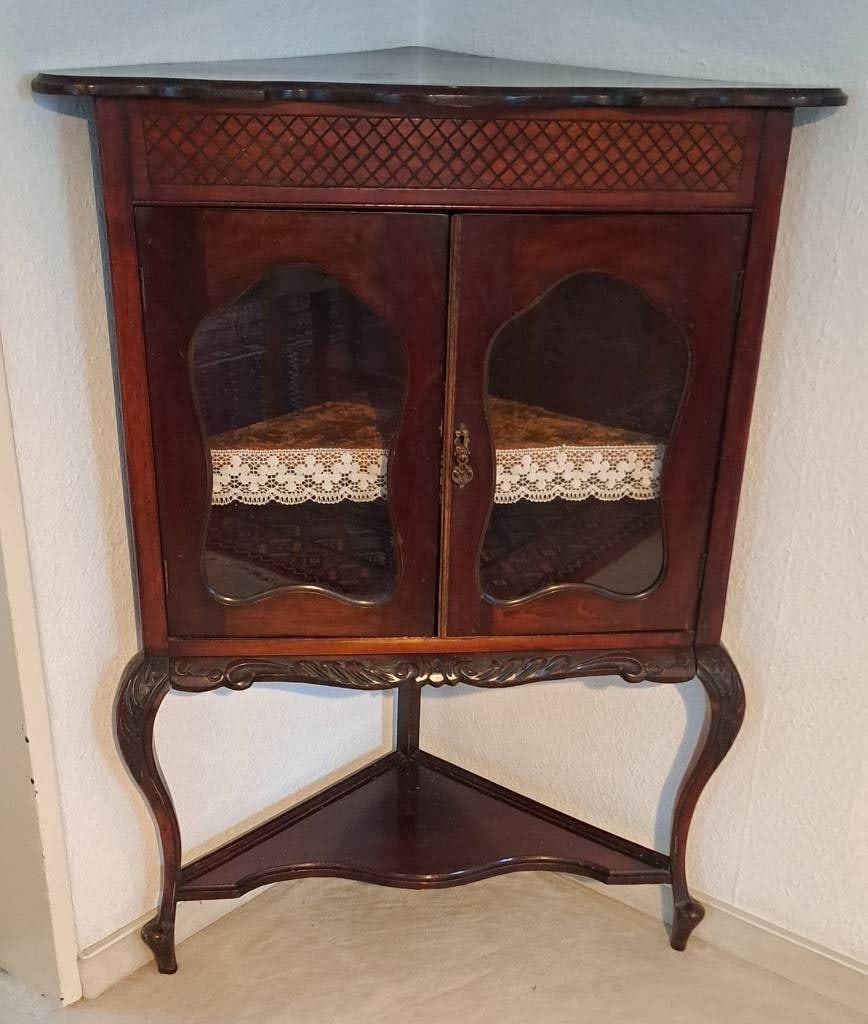 Antiker Eck Vitrinenschrank - 2