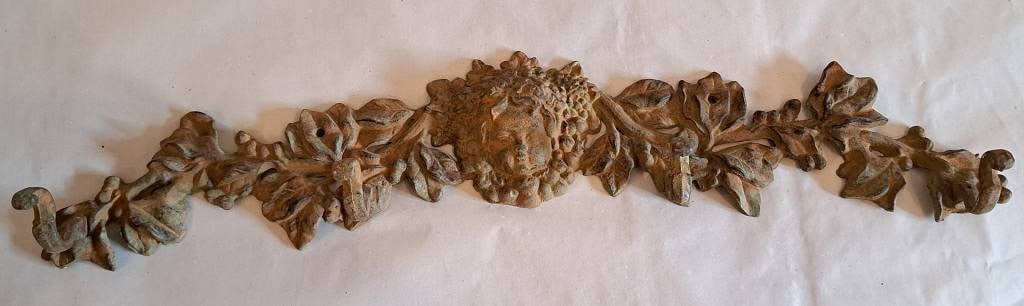 Gusseiserne Garderobe - 3