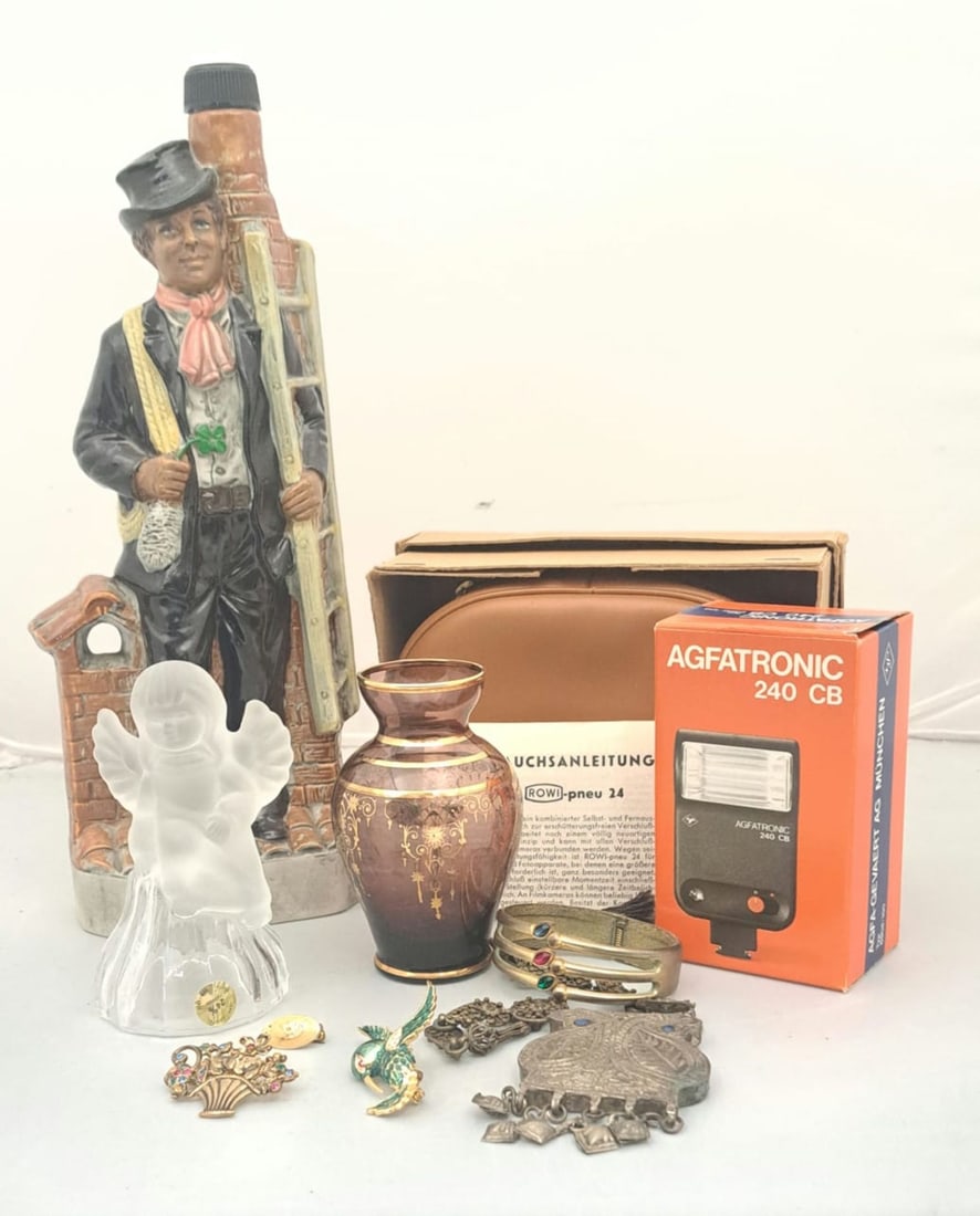 Konvolut Chi Chi - 2