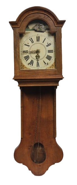 Antike frisische Halbkastenuhr Ostfriesland: Antike friesische Halbkastenuhr Langkastenuhr Ostfriesland 2. Hälfte 19.Jh., Eichenholzgehäuse, bemaltes Zifferblatt mit romantischer Darstellung, 1/2 Std. Schlag auf Glocke, mit beweglichen