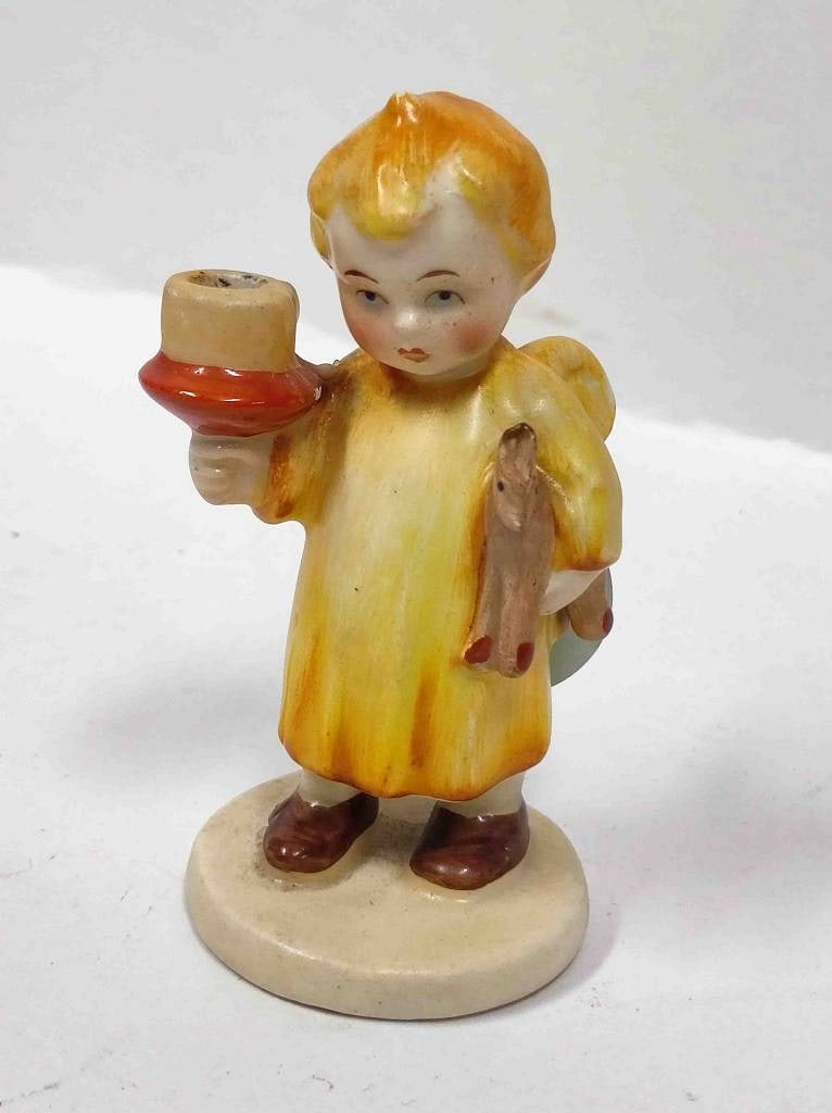 Antiker Porzellanengel (1 of 4)