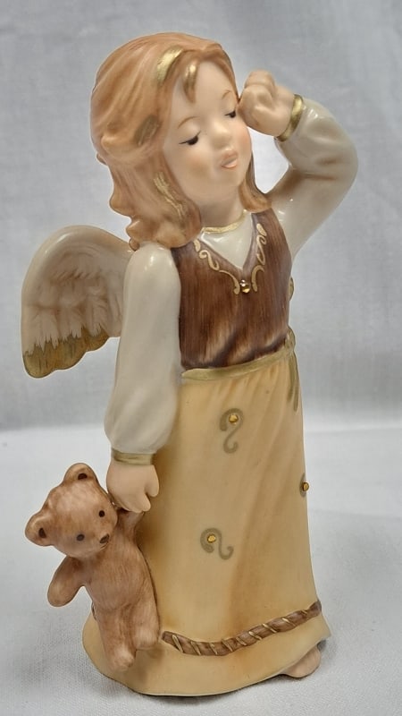 Goebel Figur Schlafmützchen - 4