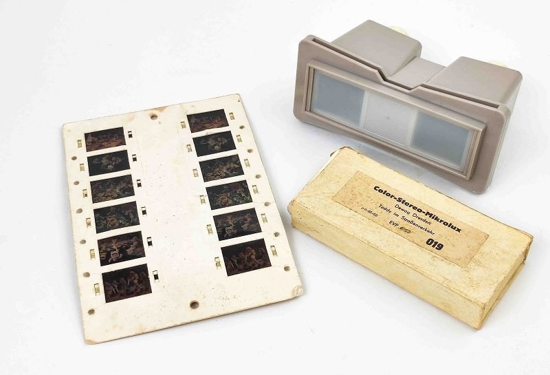 DDR Stereobetrachter: DDR Stereobetrachter mit Teddy im Straßenverkehr und Teddy im Urlaub 3-D Karten Interne Nummer A0170100007