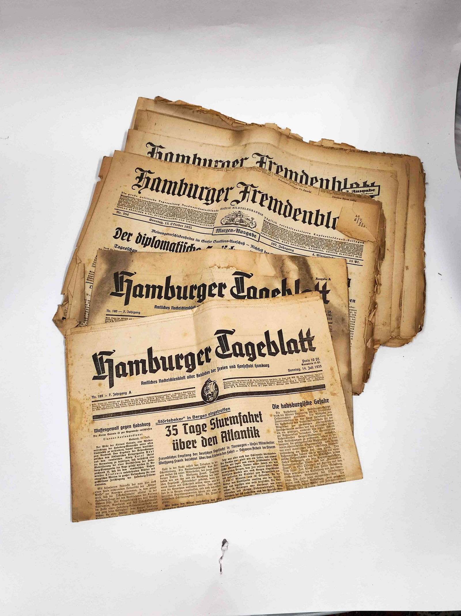 Konvolut WKII Zeitungen (1 of 10)