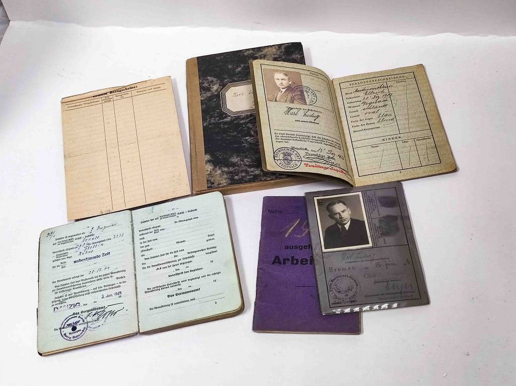 Konvolut Papiere Kriegsmarine: Konvolut Papiere Kriegsmarine Interne Nummer A0160700000