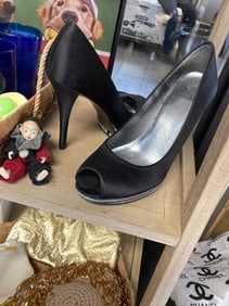 Stuart Weitzman Heels