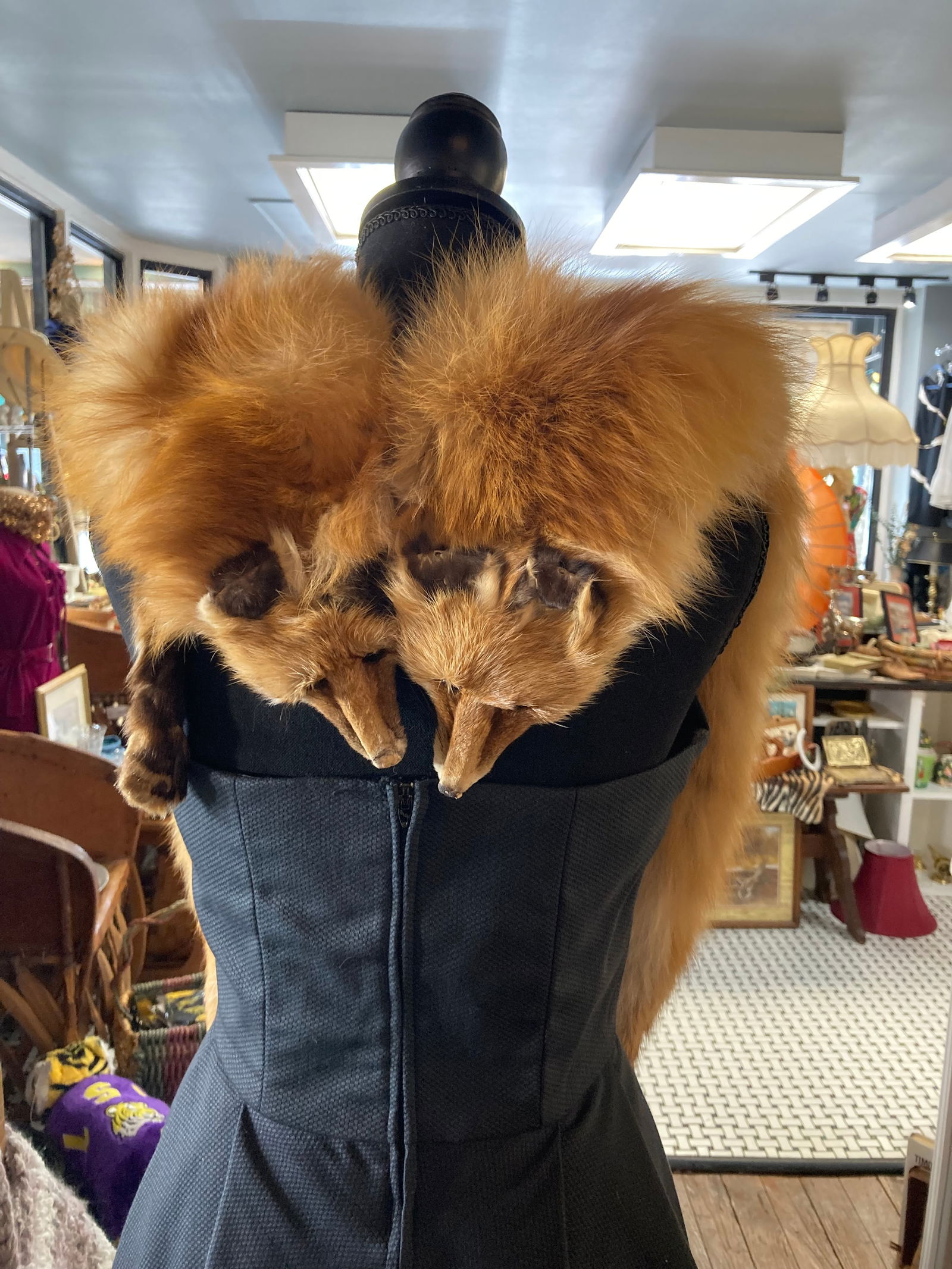 Vintage Fox Stole (1 of 2)