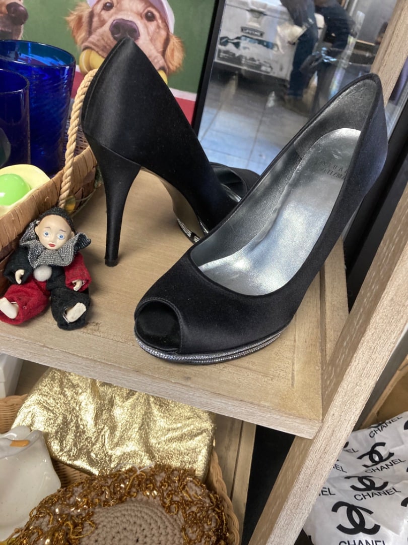 Stuart Weitzman Heels: Black Rhinestone heeled Stuart Weitzman shoes. So glam and luxurious!