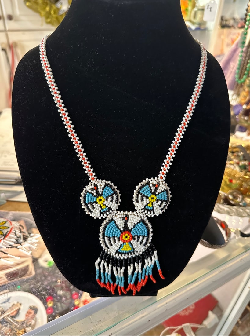 Navajo Beaded Necklace: Handmade Navajo Beaded Necklace