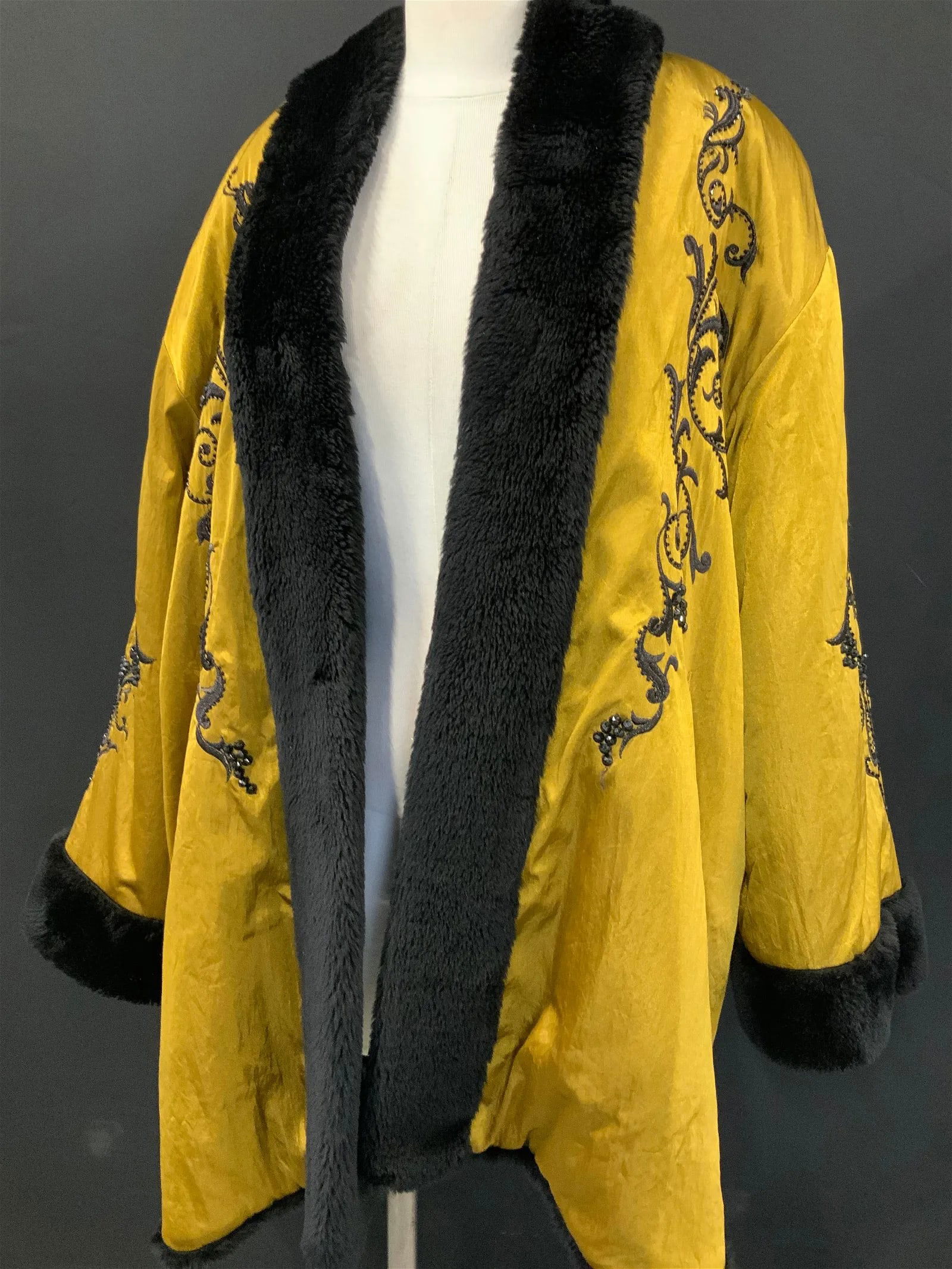 Dressy Satin Style and Plush Fall Coat (1 of 7)