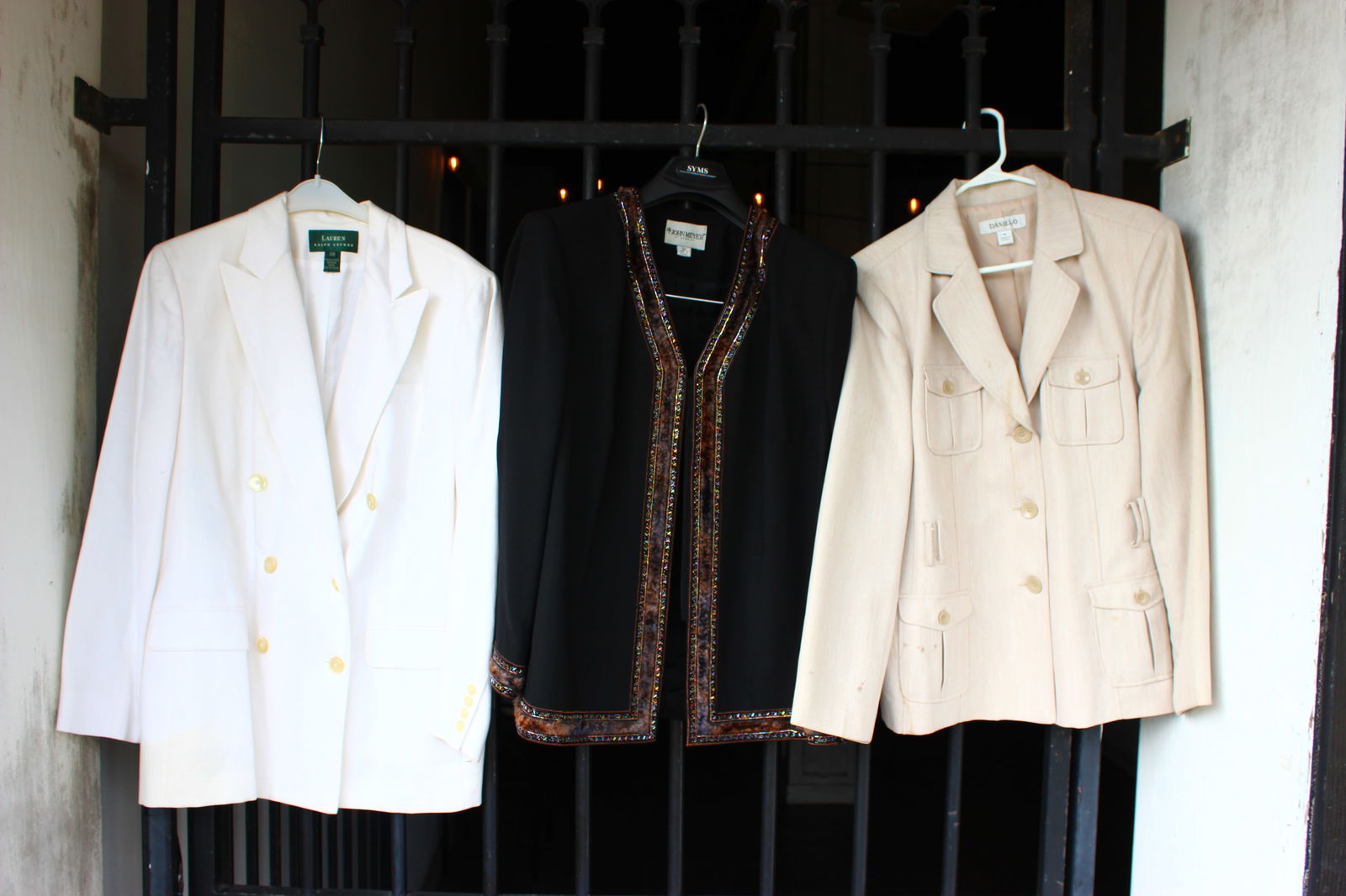 LOT of 3 Women's VINTAGE Suit Jackets SIZE 14/16 (1 of 7)