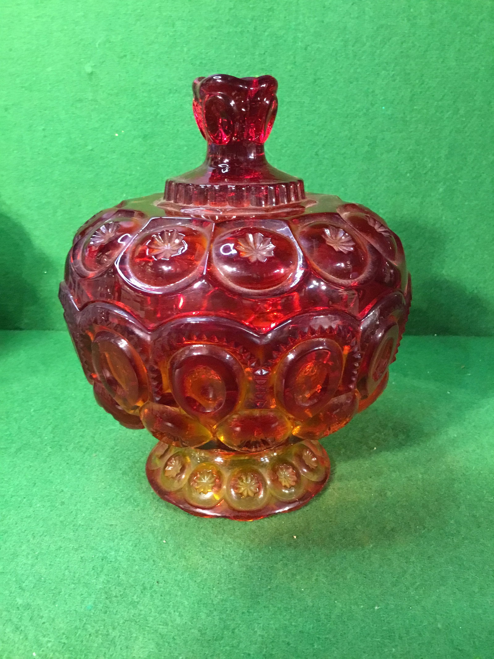Vintage L.E Smith Moon & Stars Amberina Large Lidded Candy Dish 9" (1 of 4)