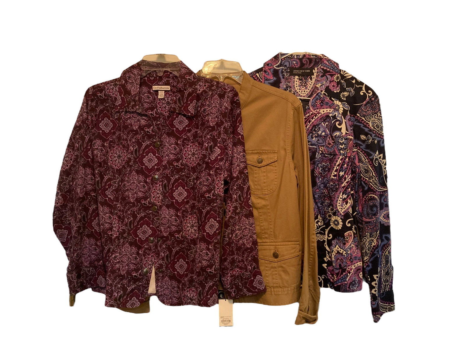 LOT OF 3 Women's Jackets: Lot of 3 jackets, most are Alfred Dunner. Mixed sizes and colors. Some are new with tags, some are preworn in excellent condition.