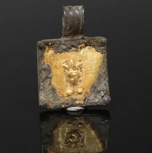 Roman pendant with Helios: ITEM: Pendant with Helios MATERIAL: Gold and silver CULTURE: Roman PERIOD: 2nd - 3rd Century A.D DIMENSIONS: 25 mm x 18 mm CONDITION: Good condition PROVENANCE: Ex German private coll