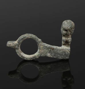 Roman key: ITEM: Key MATERIAL: Bronze CULTURE: Roman PERIOD: 1st - 3rd Century A.D DIMENSIONS: 23 mm x 37 mm CONDITION: Good condition PROVENANCE: Ex German private collection, acquired between